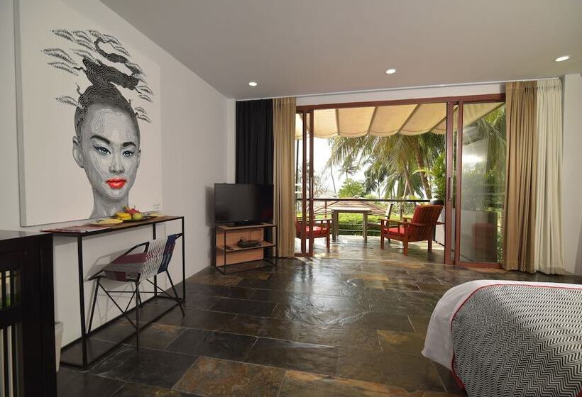 Номер Стандарт с Террасой, The Sunset Beach Resort & Spa Taling Ngam