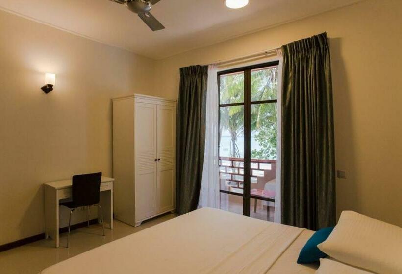 اتاق لوکس با بالکن و چشم‌انداز دریا, Riveli Retreat Mathiveri