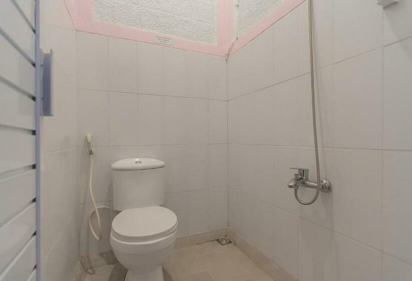 Номер Стандарт, Reddoorz @ Cipanas Garut