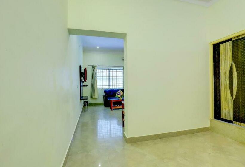 اتاق لوکس, Ezzenza Royal Garden Brindavan Resort