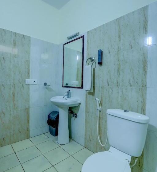 اتاق استاندارد, Ezzenza Royal Garden Brindavan Resort