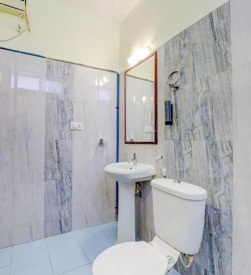 اتاق لوکس, Ezzenza Royal Garden Brindavan Resort