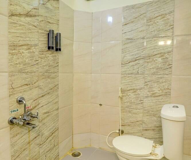 اتاق استاندارد, Ezzenza Royal Garden Brindavan Resort