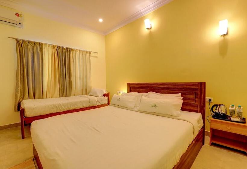 اتاق لوکس, Ezzenza Royal Garden Brindavan Resort
