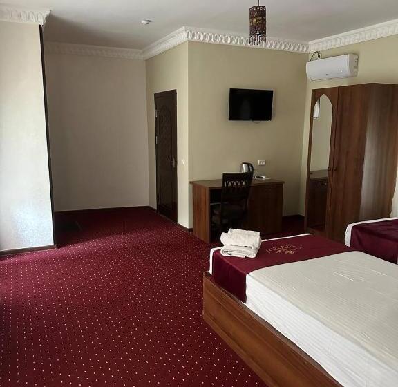 اتاق استاندارد یک نفره, Boutique Hotel Shakh