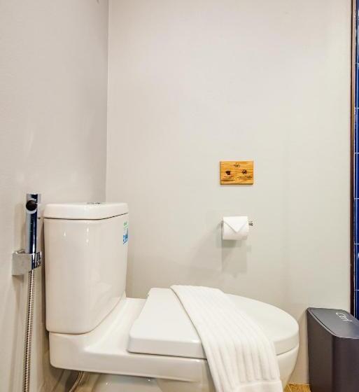 استودیوی استاندارد, Seamira House Huahin   Sha