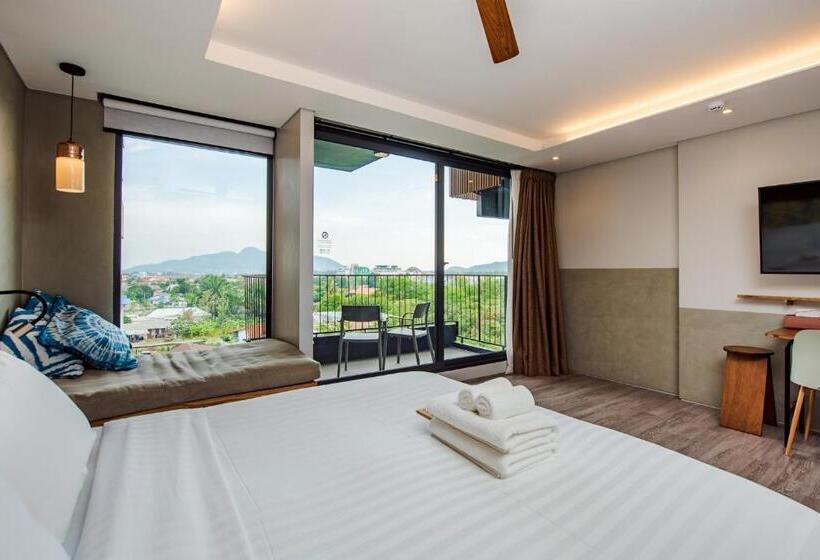 استودیوی لوکس, Seamira House Huahin   Sha