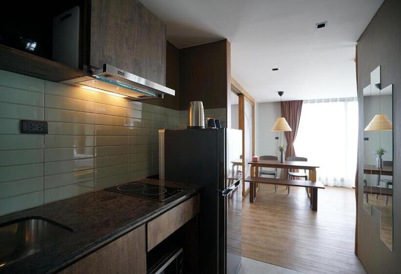 اتاق استاندارد چهار تخته, Seamira House Huahin   Sha