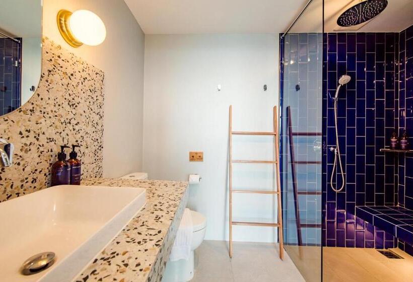 سوییت خانوادگی, Seamira House Huahin   Sha