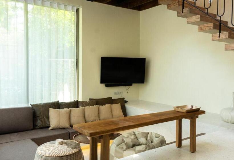 ویلای 3 خوابه, Seamira House Huahin   Sha
