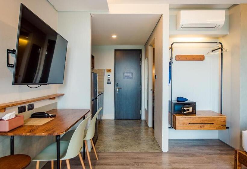 استودیوی لوکس, Seamira House Huahin   Sha