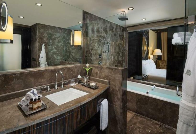 اتاق لوکس, Fairmont Nile City