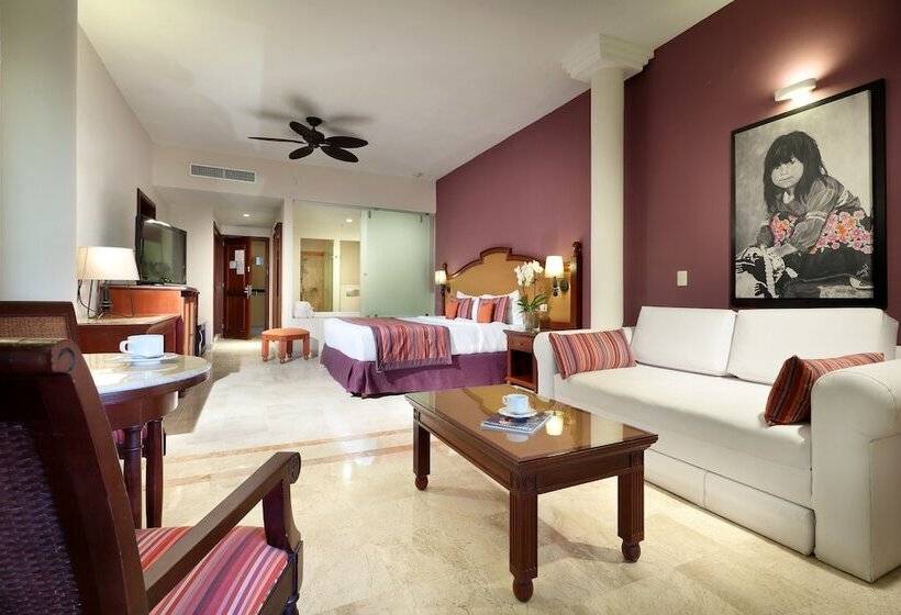 سوئیت جونیور خانوادگی, Family Selection at Grand Palladium Vallarta Resort & Spa - All Inclusive