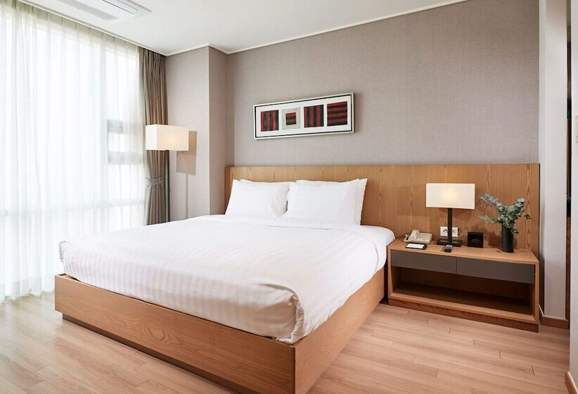 Апартаменты Deluxe 2 Спальни, Fraser Place Central Seoul