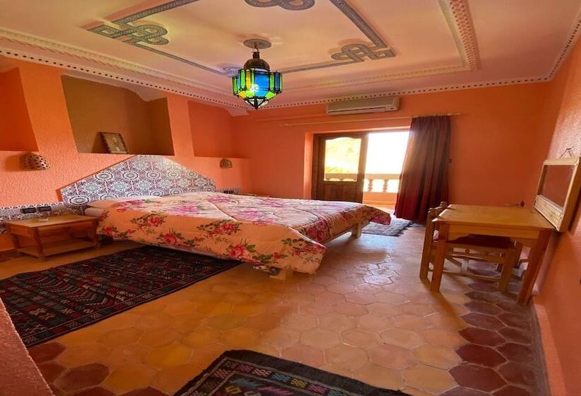 اتاق استاندارد سه نفره, La Perle Du Draa