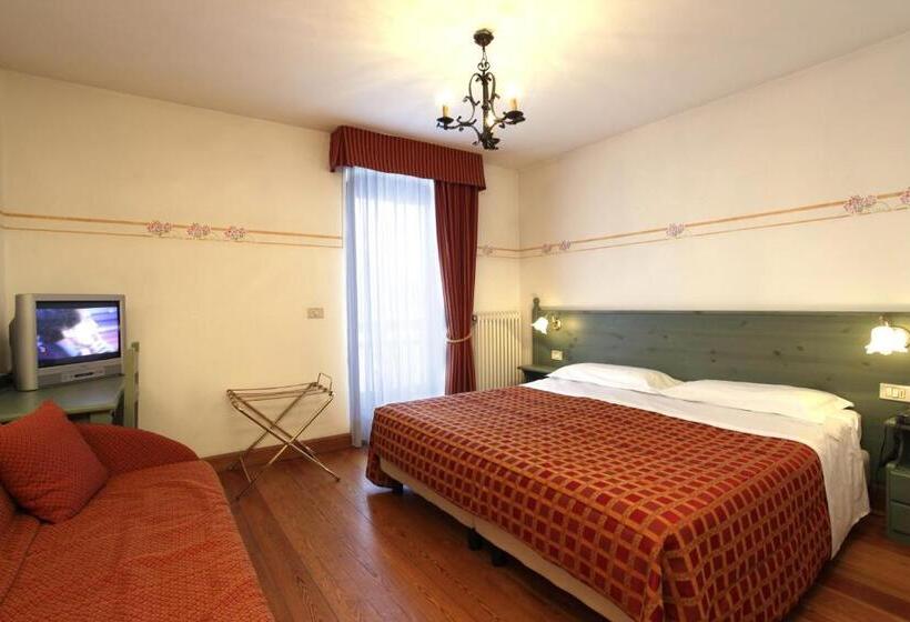 غرفة قياسية, Locanda Locatori