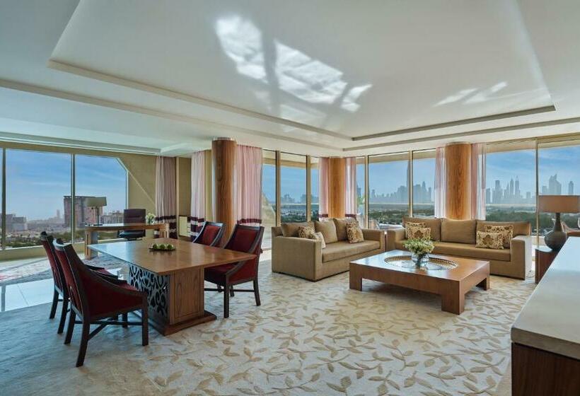 Люкс, Raffles Dubai