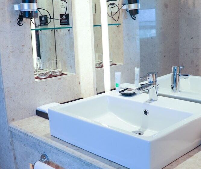 标准间, Swissotel Foshan, Guangdong