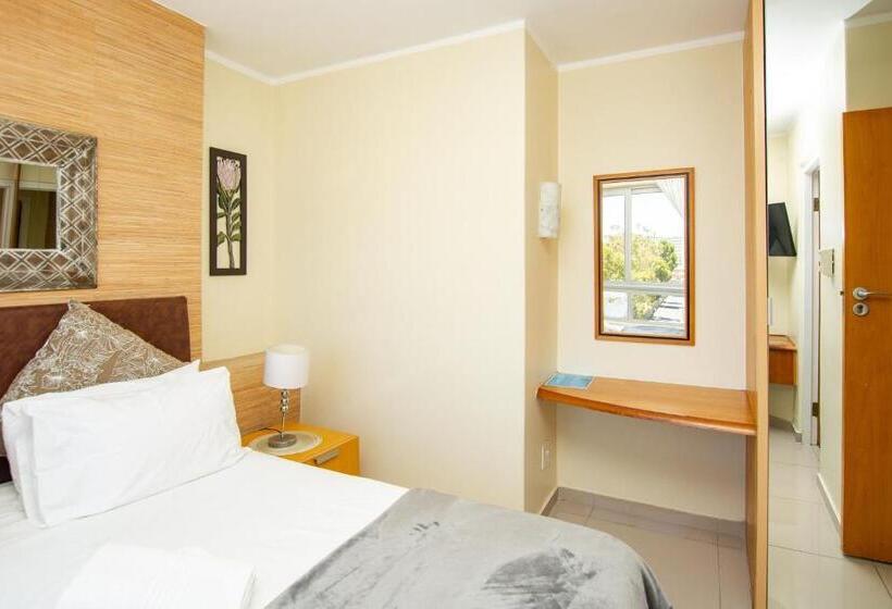 Семейный Номер Economy, False Bay Inn