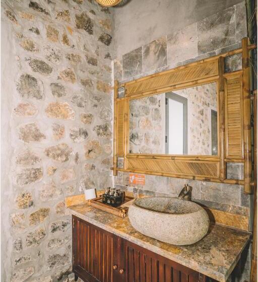 سوییت خانوادگی, Trang An Ecolodge