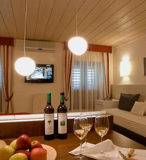 Номер Deluxe, Venica & Venica Wine Resort