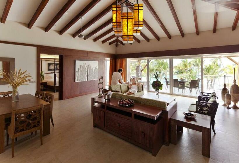سوئیت پریمیوم با چشم‌انداز دریا, Barcelo Bavaro Palace All Inclusive