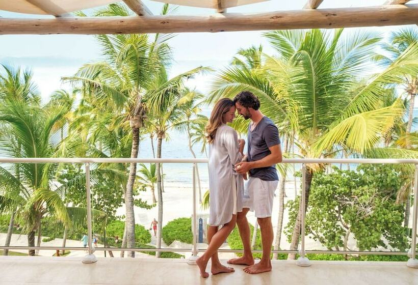 سوئیت پریمیوم با چشم‌انداز دریا, Barcelo Bavaro Palace All Inclusive