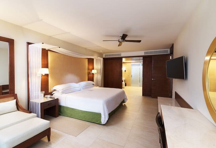 سوئیت پریمیوم با چشم‌انداز دریا, Barcelo Bavaro Palace All Inclusive