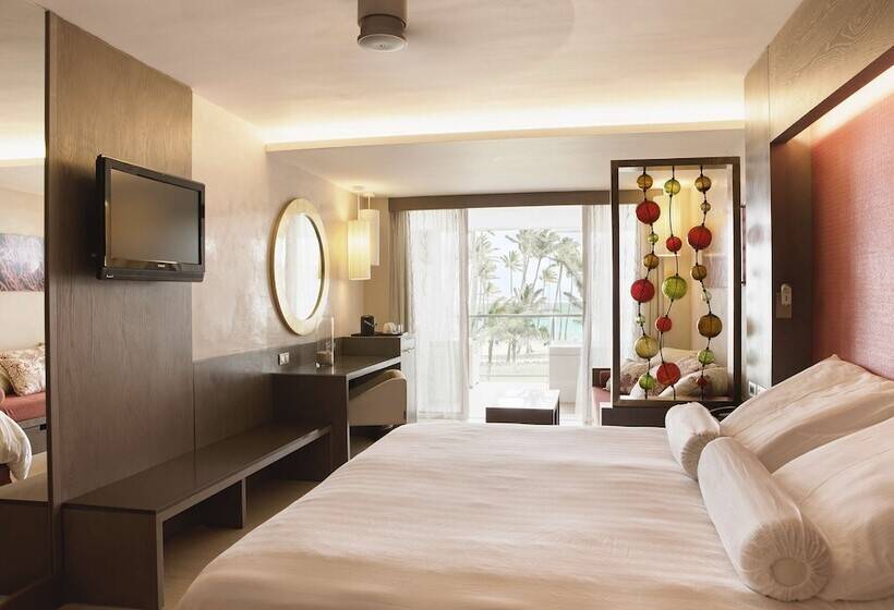 سوئیت جونیور پریمیوم با چشم‌انداز دریا, Barcelo Bavaro Palace All Inclusive
