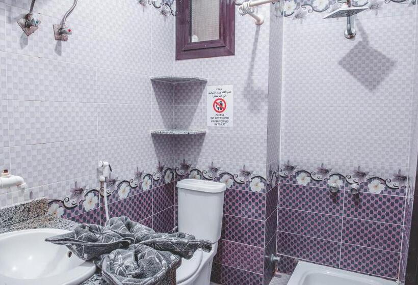 اتاق استاندارد سه نفره, Dahab Plaza
