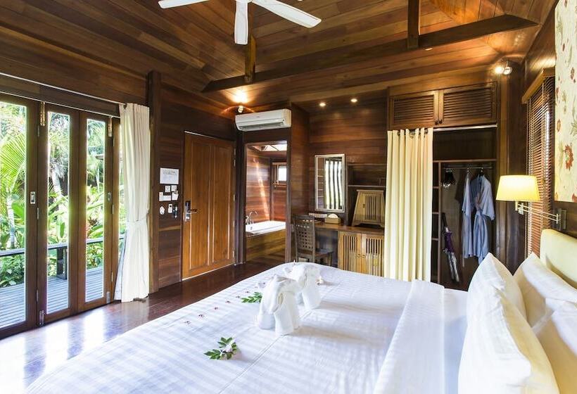 اتاق لوکس با چشم‌انداز دریا, Gajapuri Resort Koh Chang