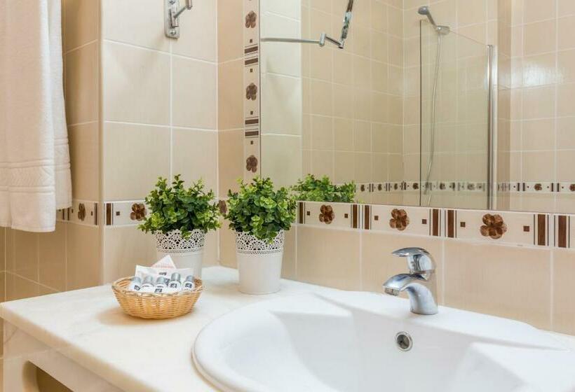 Студия Стандарт, Luna Solaqua