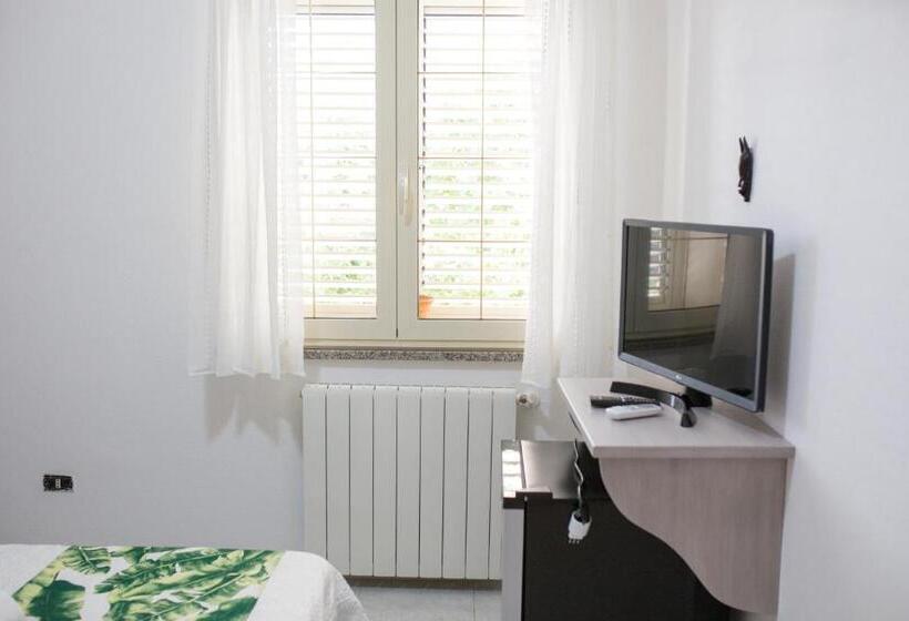Номер Стандарт, B&b La Quercia Budoni, Tanaunella