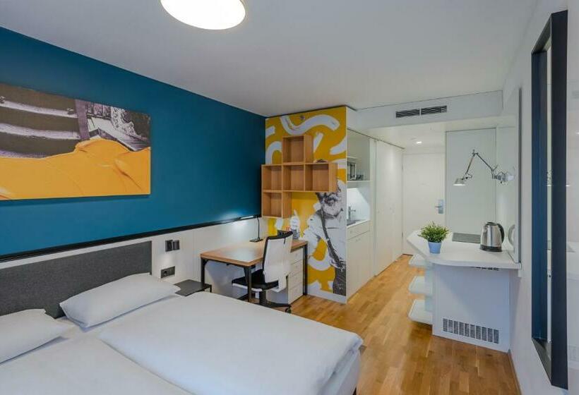 수피리어 룸, Dean S Home Budapest