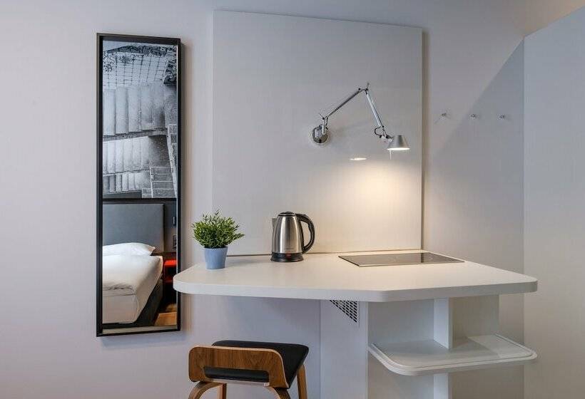 수피리어 룸, Dean S Home Budapest