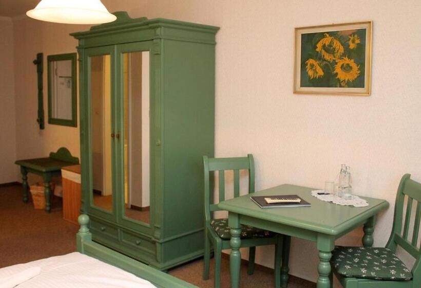 ガーデンビュースタンダードルーム, Landgasthof Zur Goldenen Aue