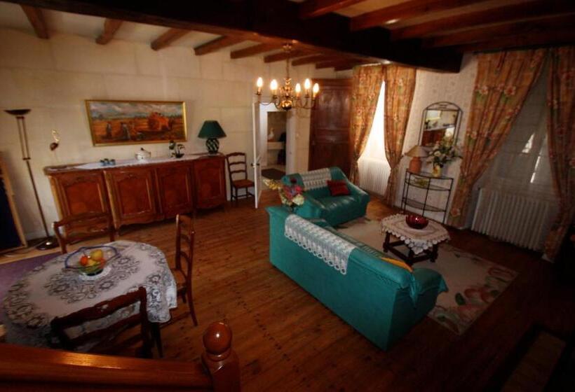Дом 1 Спальня, Chateau De Mesnac