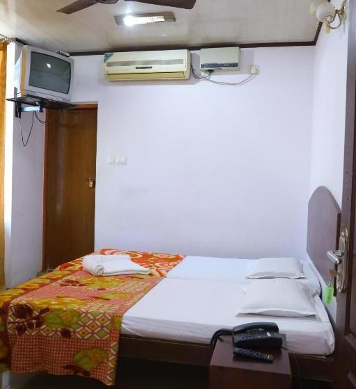 Номер Стандарт, Ramanilayam Tourist Home