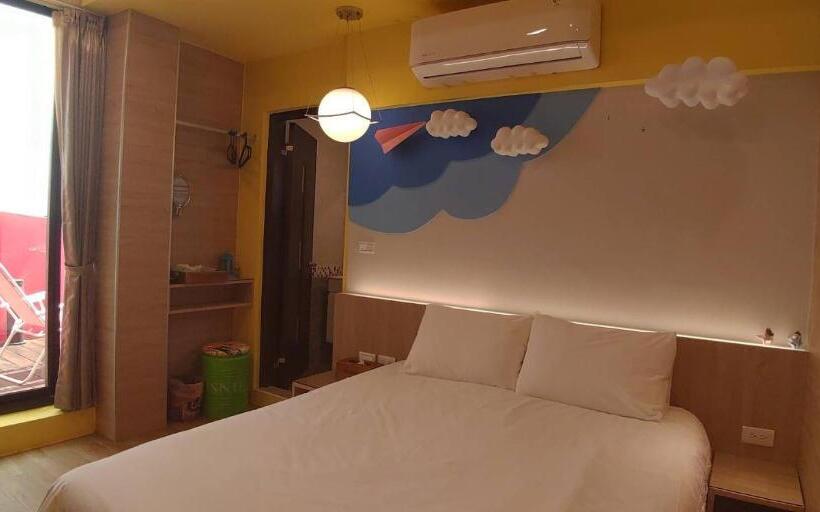 اتاق استاندارد با بالکن, Xingqing Seaview Homestay