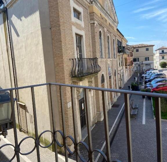 اتاق لوکس با بالکن, Affittacamere Le Grotte   Le Grotte Rooms & Apartments
