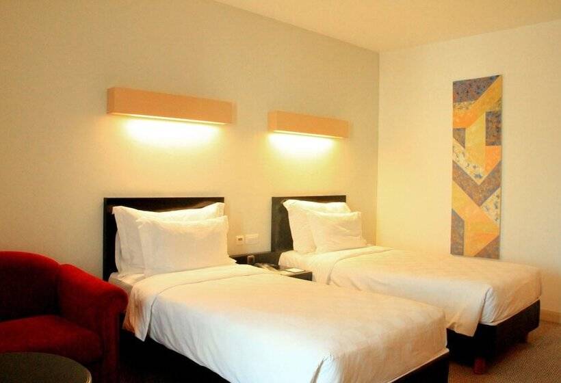 Номер Deluxe, Grandkemang