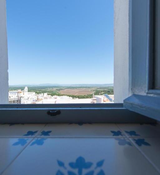 标准三人间, La Botica De Vejer