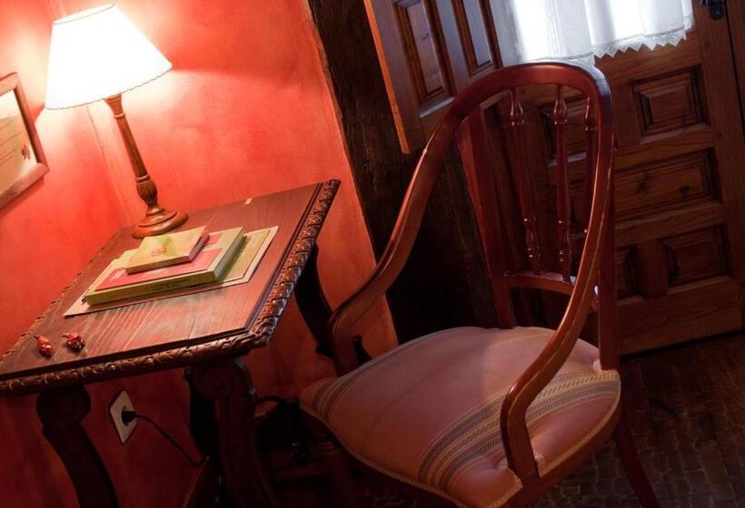 スタンダードルーム, La Casa Del Organista