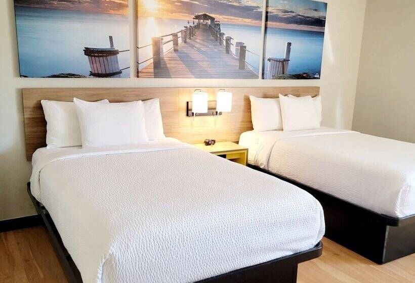 Номер Deluxe, Days Inn By Wyndham Pleasant Prairie Kenosha