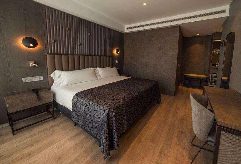 Habitación Deluxe con Terraza, Catalonia Gran Vía Bilbao