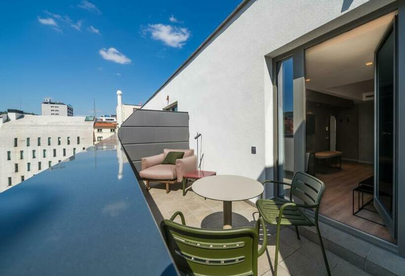 Junior Suite Deluxe, Catalonia Gran Vía Bilbao