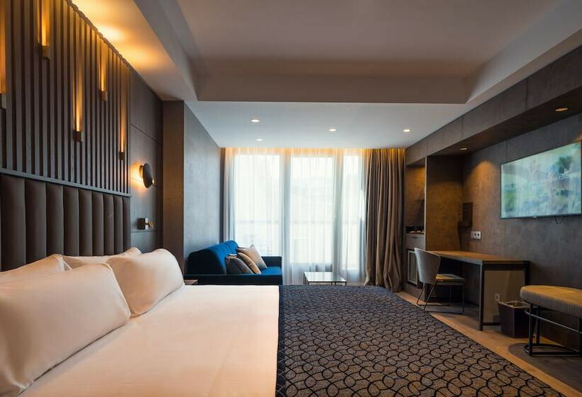 Junior Suite Deluxe, Catalonia Gran Vía Bilbao