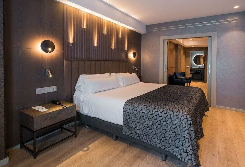غرفة عائلية, Catalonia Gran Vía Bilbao