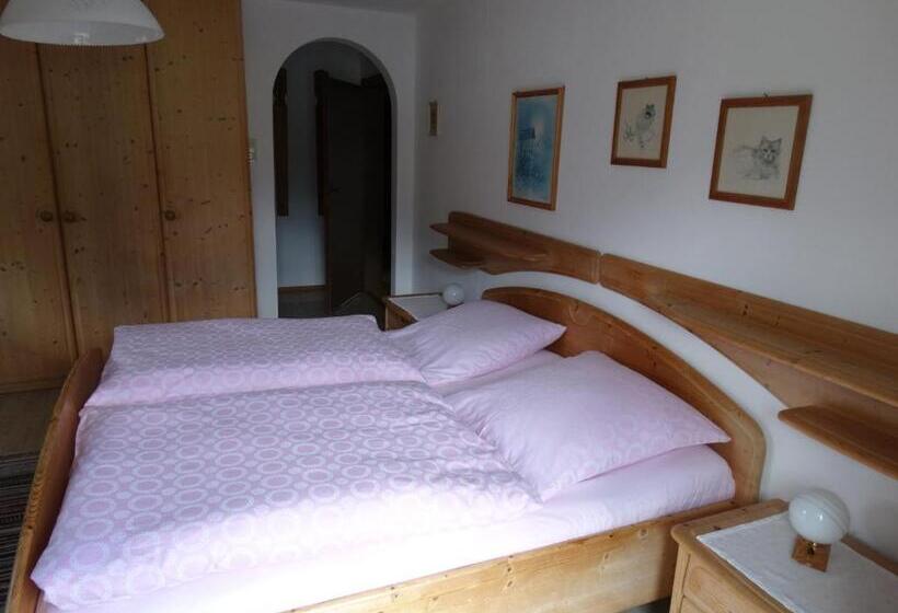 Номер Economy, Haus Saurler   Chiemgau Karte