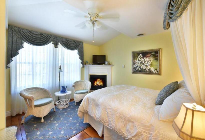 Номер Superior Кровать Куин, Brockamour Manor Bed And Breakfast
